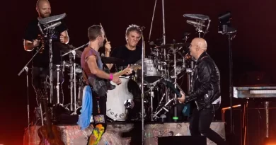 Coldplay y Soda Stereo en River, Argentina. Gracias Totales Chris Martin