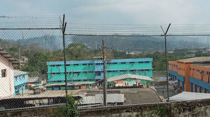 Nueva matanza en cárcel de Esmeraldas, que está militarizada, deja al menos 13 privados de libertad fallecidos