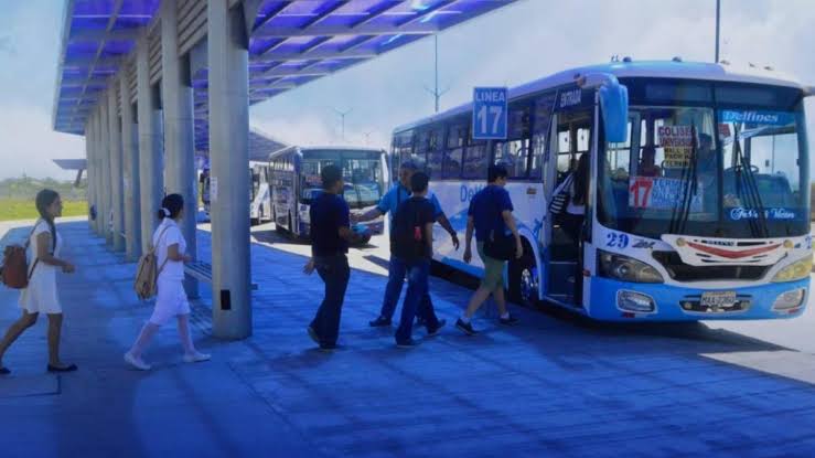 «El pasaje no subirá ni un solo centavo»: el nuevo engaño del gobierno de Daniel Noboa, puesto a qu e incrementará un 25 %